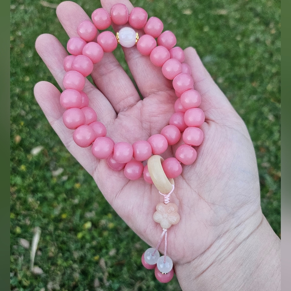 Bodhi bracelet with charm